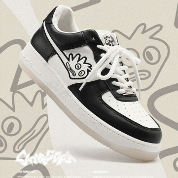 cat   sofa sneakers panda
