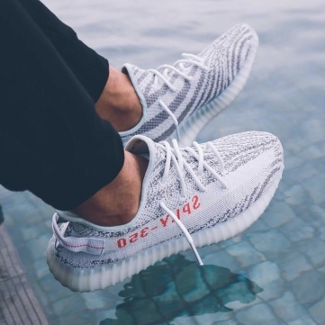 adidas yeezy 350 v2   blue tint