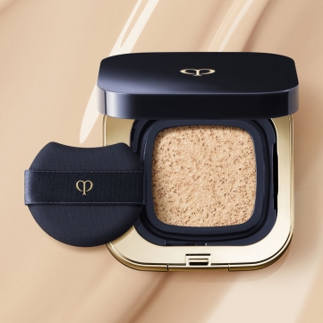 cle de peau radiant cushion foundation dewy 15g   o10 light ocher