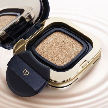 cle de peau radiant cushion foundation dewy 15g   o10 light ocher