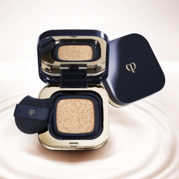 cle de peau radiant cushion foundation dewy 15g   o10 light ocher