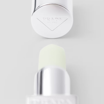 son prada lip balm   u000   universal