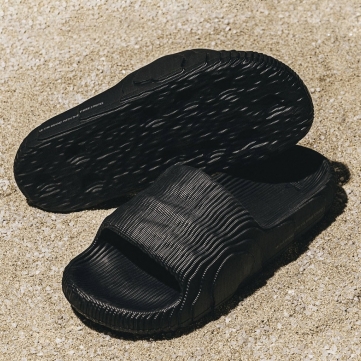 adidas adilette slides 22   cacbon